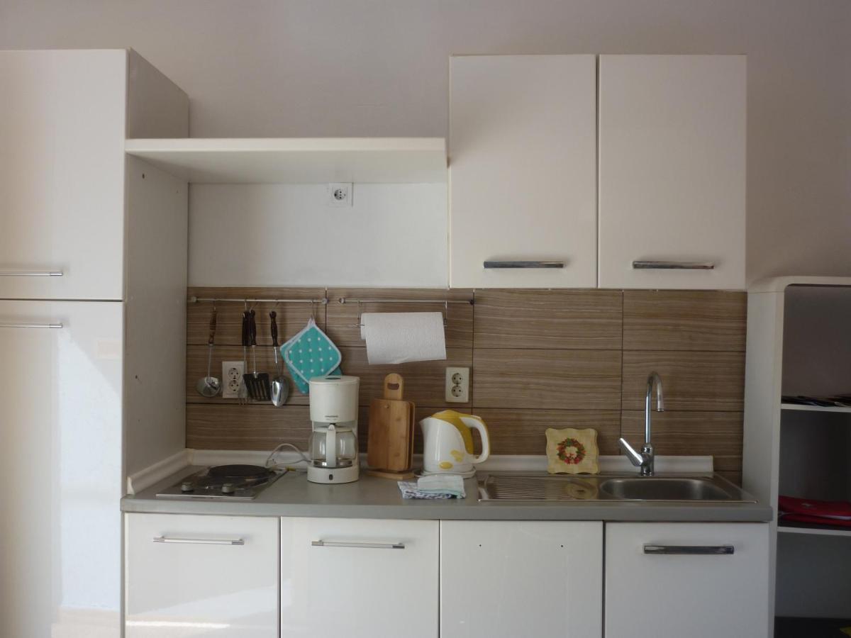 Apartman Tisno Exterior photo
